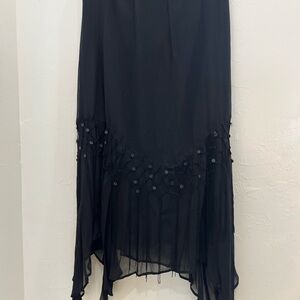Bleu Bayou Black Boho Maxi Skirt Size Small Oversized
Elastic waist 30” to 36”‎